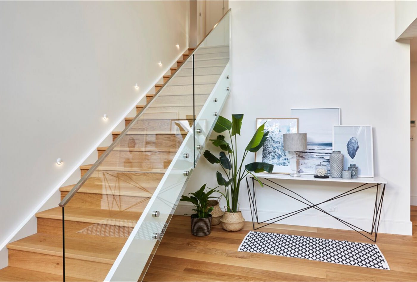balustrade made of glass